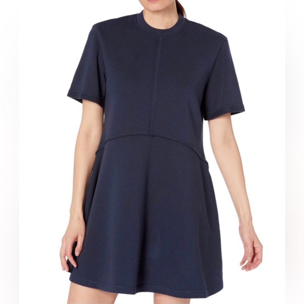 Sweaty Betty revive navy T-shirt dress sz L NWOT